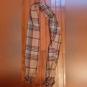 Classic Beige Plaid Scarf